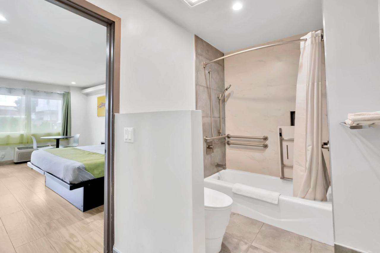 Exclusivo Inn And Suites Lakewood Kültér fotó