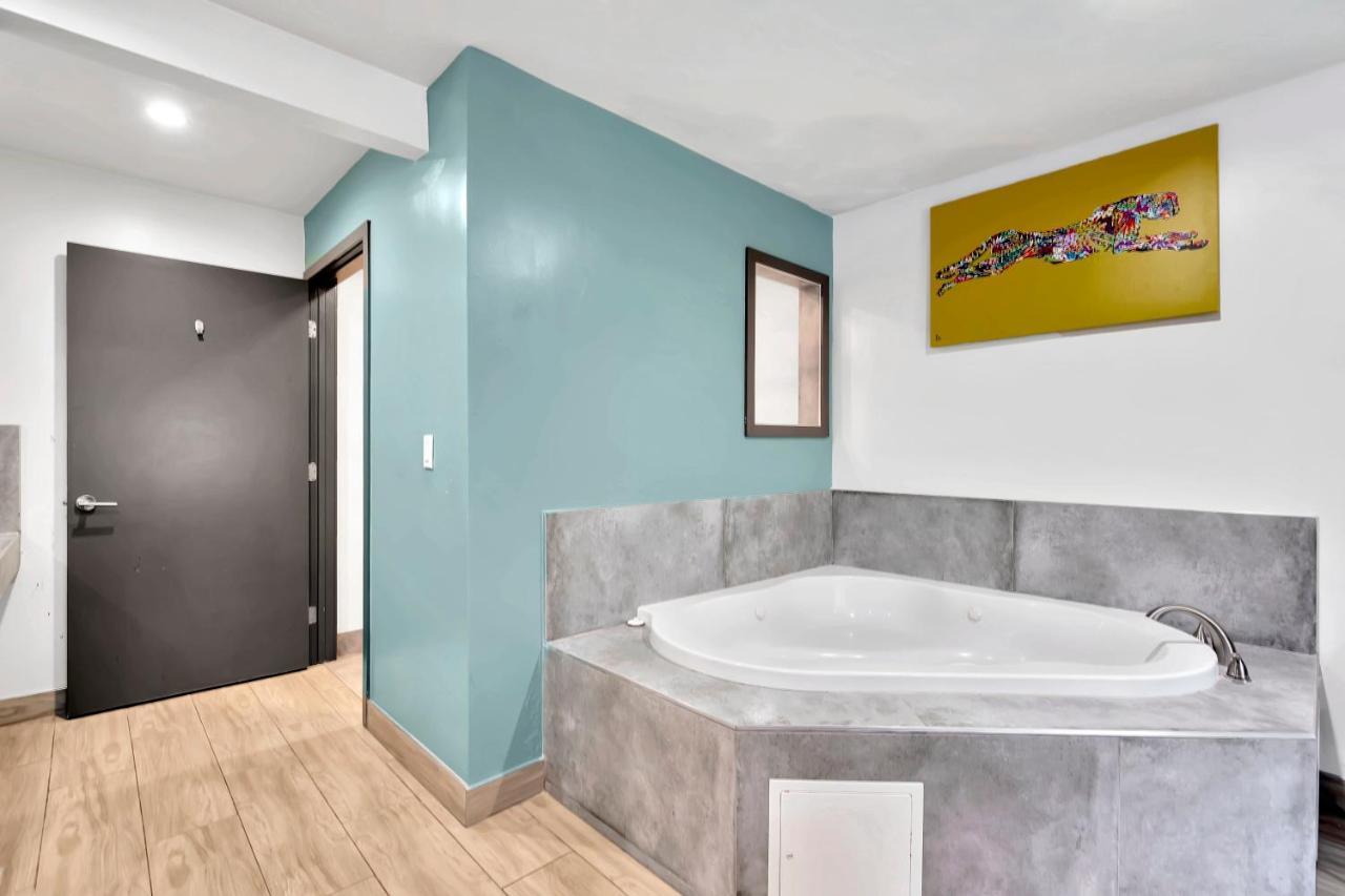 Exclusivo Inn And Suites Lakewood Kültér fotó